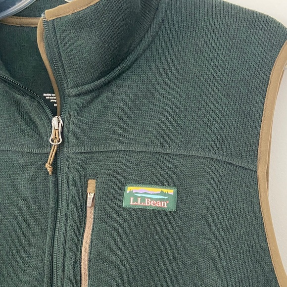 L.L. Bean Men's Sweater Fleece Vest - Picture 6 of 13